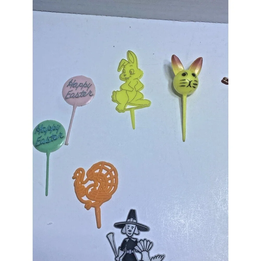 20 Vtg Cupcake Cake Topper Floral Picks Halloween Easter Thanksgiving Christmas